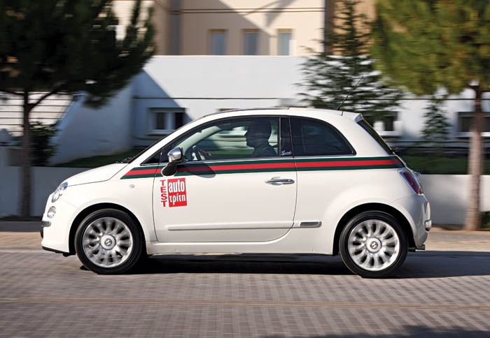 Στο δρόμο, το Fiat 500 by Gucci δε διαφοροποιείται σε σχέση με τα υπόλοιπα Fiat 500 και έτσι, παραμένει ευχάριστο, ασφαλές και με καλή άνεση.